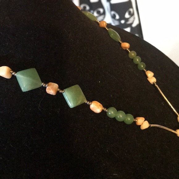Handcrafted Green Aventurine Cat Necklace - Picture 4 of 5